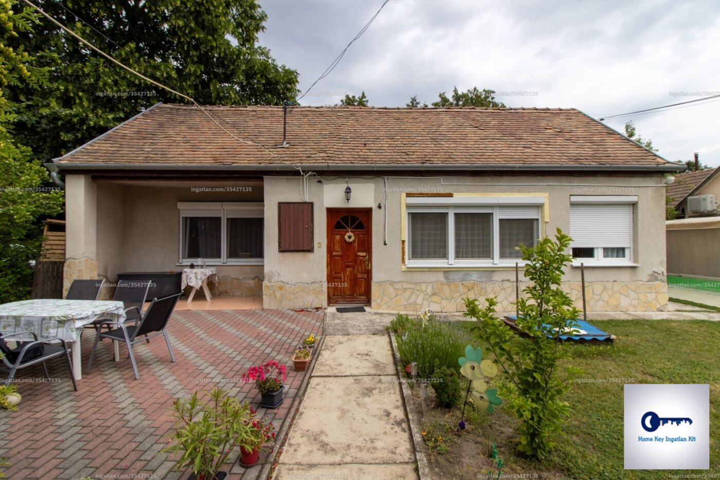 Göd, Felsőgöd — kétgenerációs családi ház nagy telken — 1