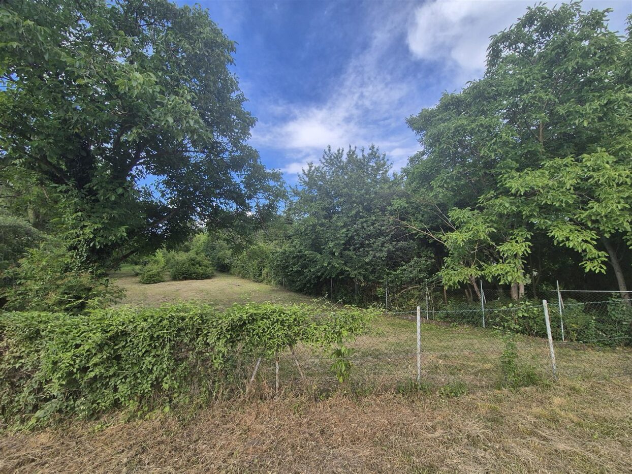 Balatonkenese — panorámás üdülőövezeti telek — 5